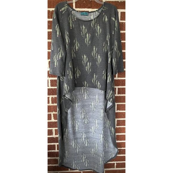 Turquoise Haven High Lo Cactus Print Knit Top 3/4 Sleeves Chest 23” - Picture 1 of 2